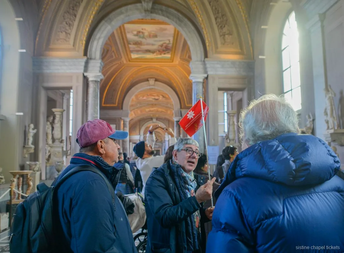 Piazza San Pietro vista alla fine del tour della Cappella Sistina e Basilica